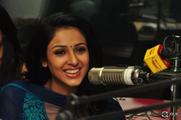 Majnu Movie Team At Radio Mirchi